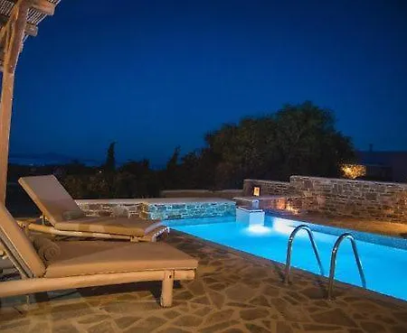 Crystal 4 Chrisi Akti (Paros)