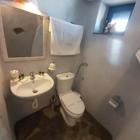 Crystal 4 * Chrisi Akti (Paros)